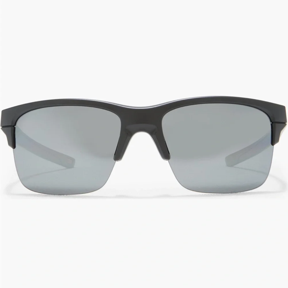 Oakley Thinlink 63mm Polarized Sunglasses in Matte Black/Black Iridium NWT